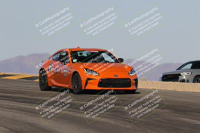 media/Dec-03-2023-Speed Ventures (Sun) [[63e011f1de]]/6-Yellow Group/Session 1 (Turns 9 and 10 Set 1)/